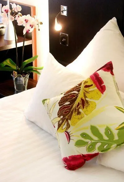 55 مونبارناس فندق