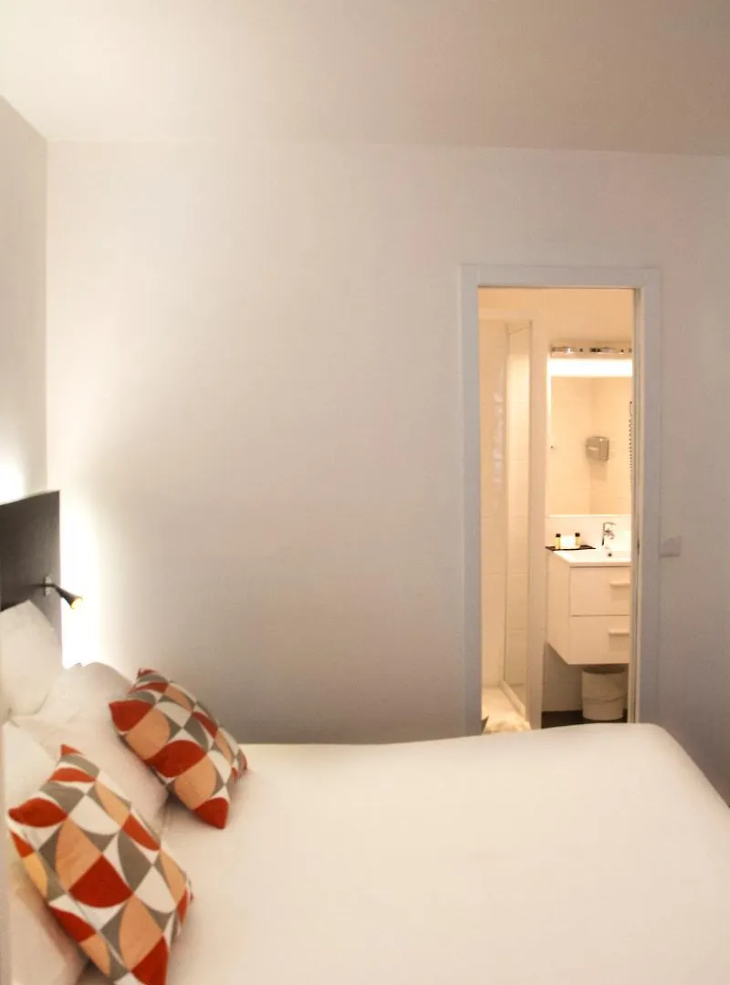 55 Montparnasse 3* Paris