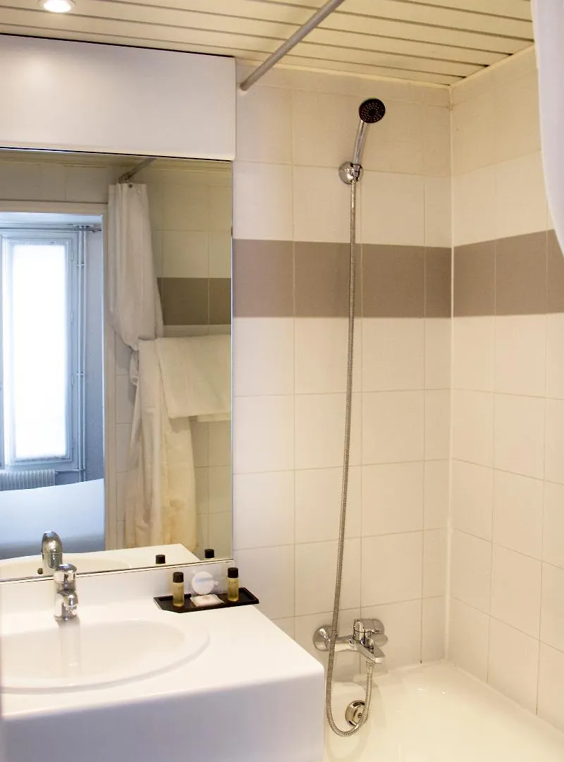 55 Montparnasse Hotel