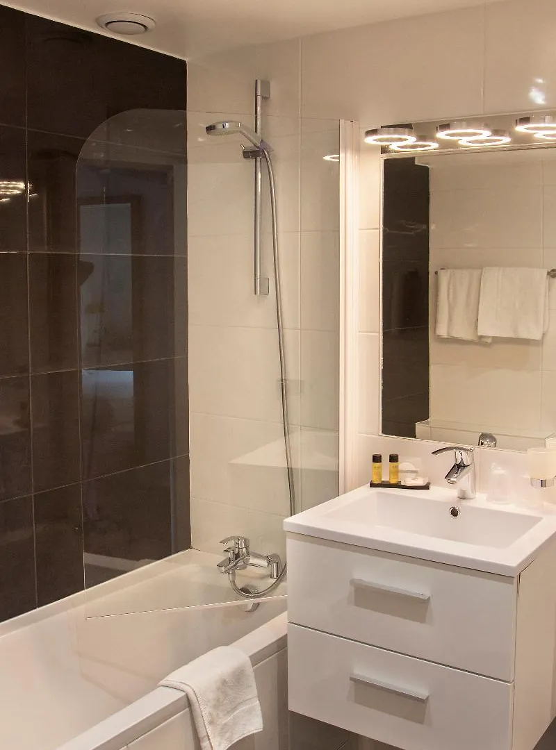 55 Montparnasse 3* Paris